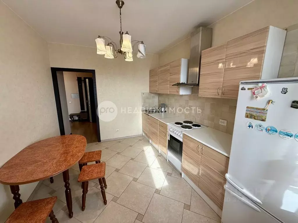 2-к кв. Рязанская область, Рязань ул. Есенина, 2а (60.0 м) - Фото 1