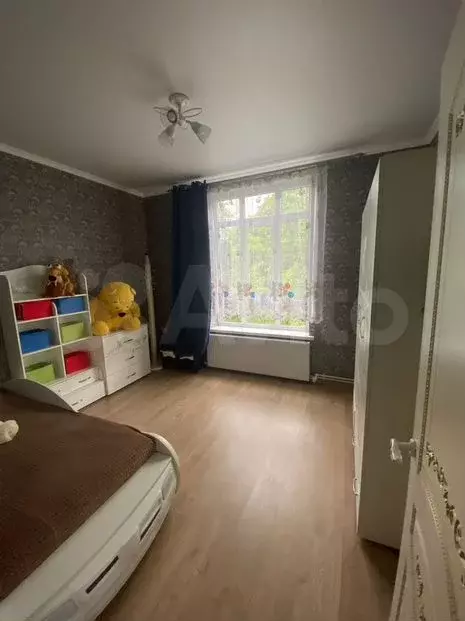 3-к. квартира, 70 м, 4/4 эт. - Фото 0