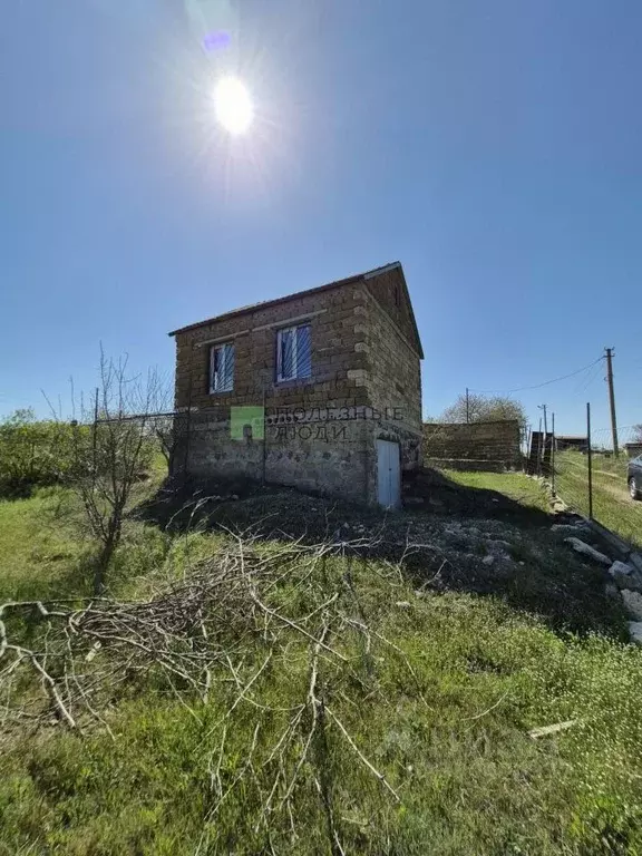 Дом в Крым, Сакский район, с. Ивановка ул. Нижняя, 10 (60 м) - Фото 2