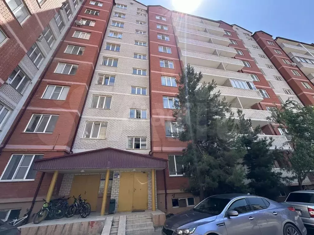 2-к. квартира, 64 м, 1/9 эт. - Фото 0