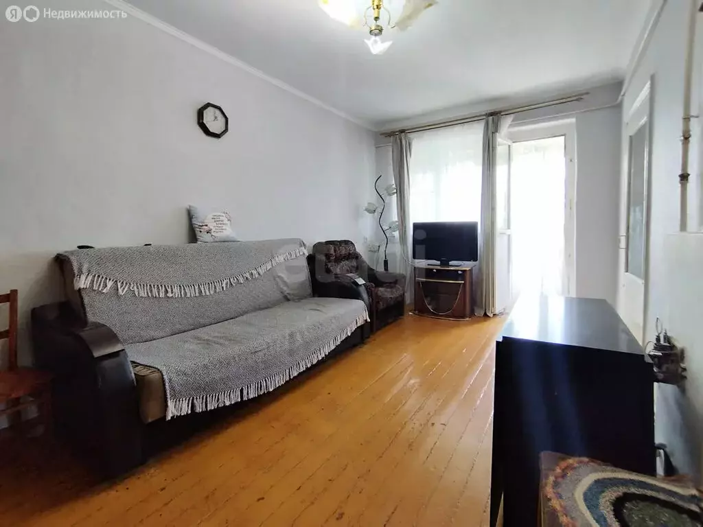 3-комнатная квартира: Прохладный, улица Шаумяна, 16 (45 м) - Фото 0