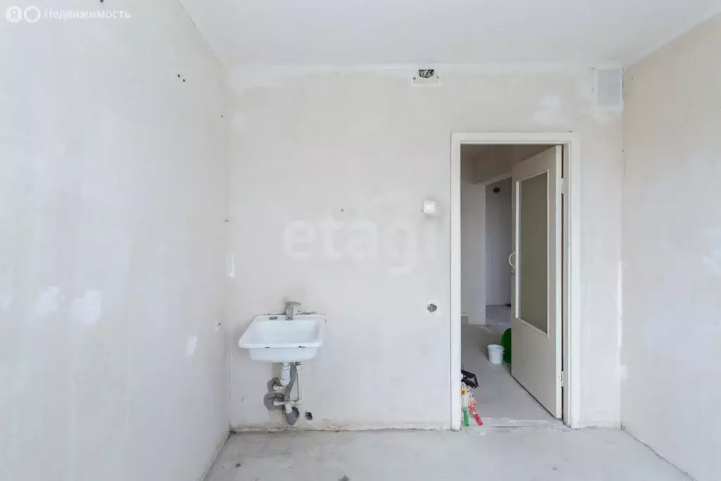 1-комнатная квартира: Тобольск, 4-й микрорайон, 43 (40.4 м) - Фото 1