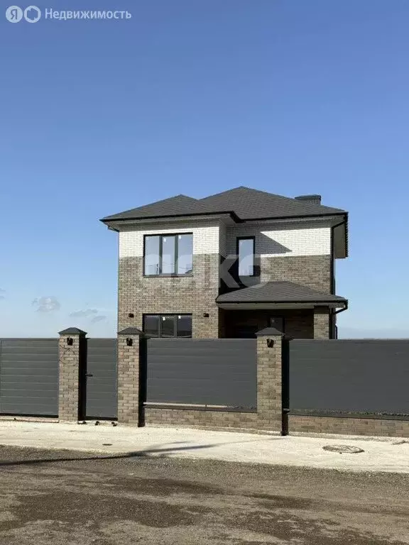 Дом в Анапа, микрорайон Алексеевка, Дальний переулок (174 м) - Фото 1