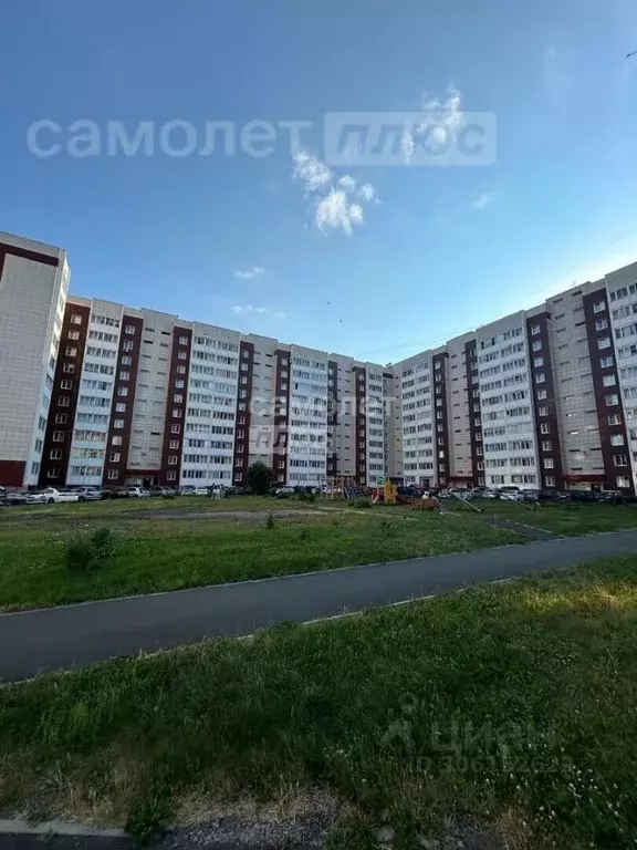 3-к кв. Кемеровская область, Кемерово ул. Авроры, 10 (81.8 м) - Фото 0