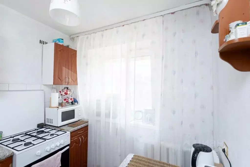 3-к кв. Тюменская область, Тюмень ул. Республики, 86 (56.0 м) - Фото 0