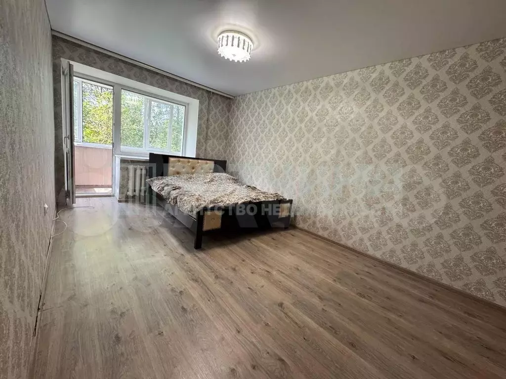 1-к. квартира, 32 м, 2/5 эт. - Фото 0