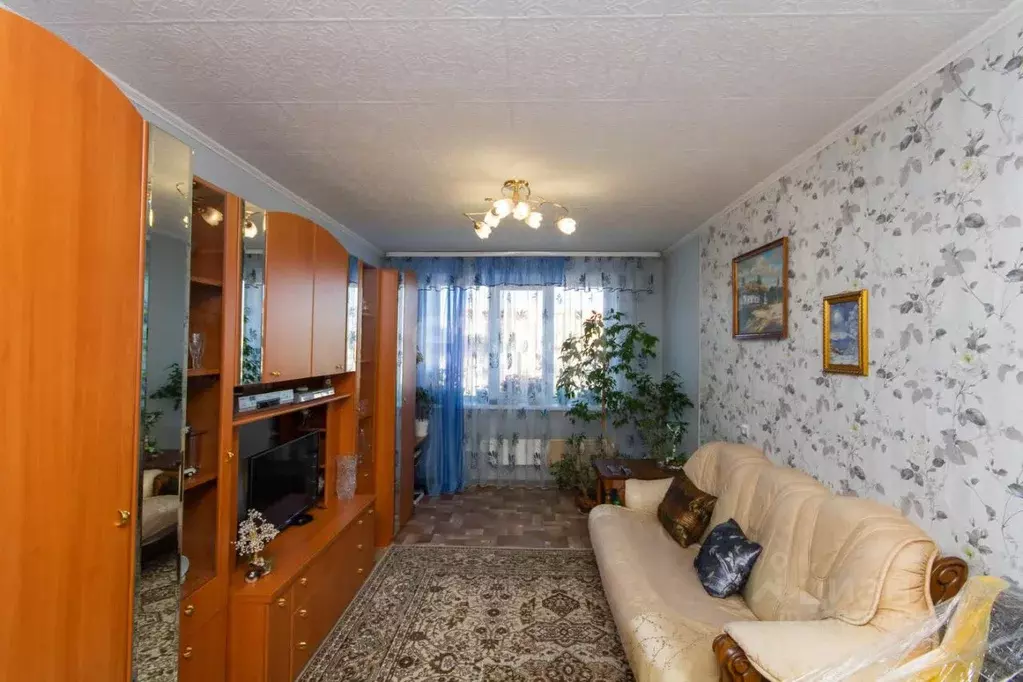 3-к кв. Тюменская область, Тюмень Транспортная ул., 108 (66.1 м) - Фото 1