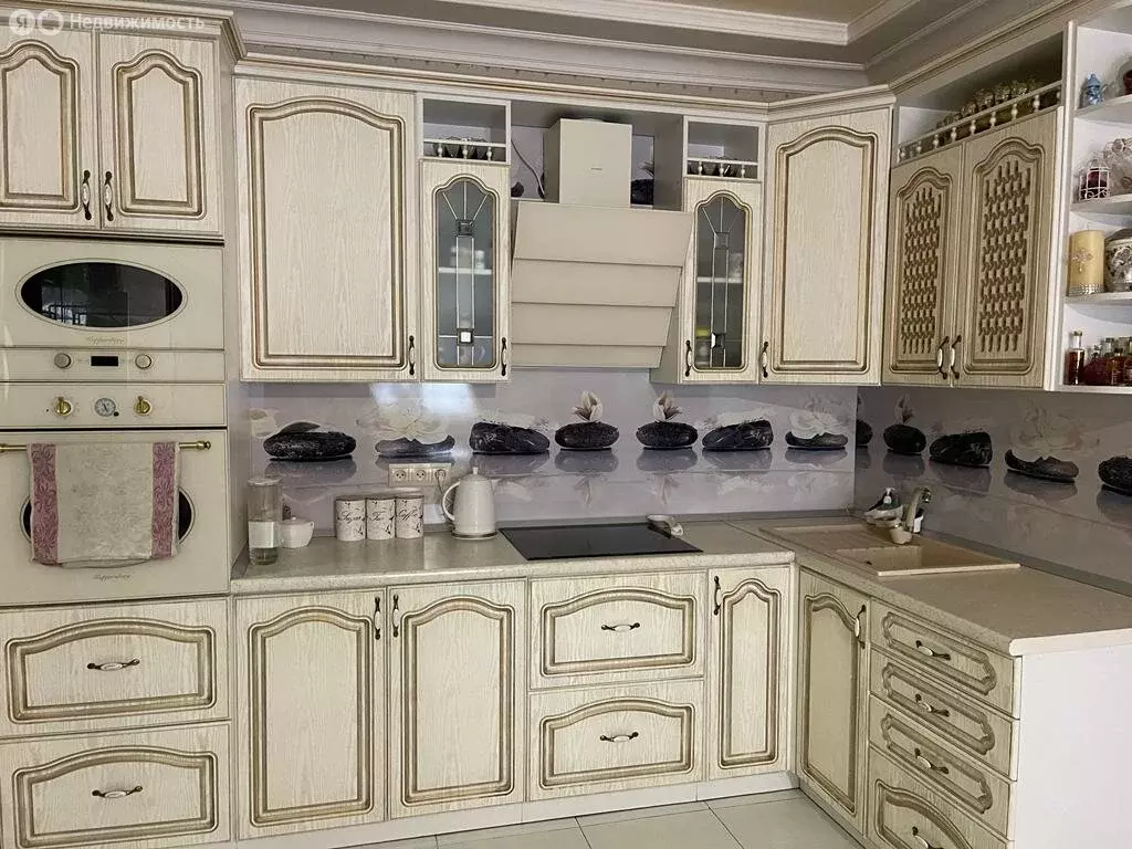 3-комнатная квартира: Краснодар, Музыкальный микрорайон, улица имени ... - Фото 1