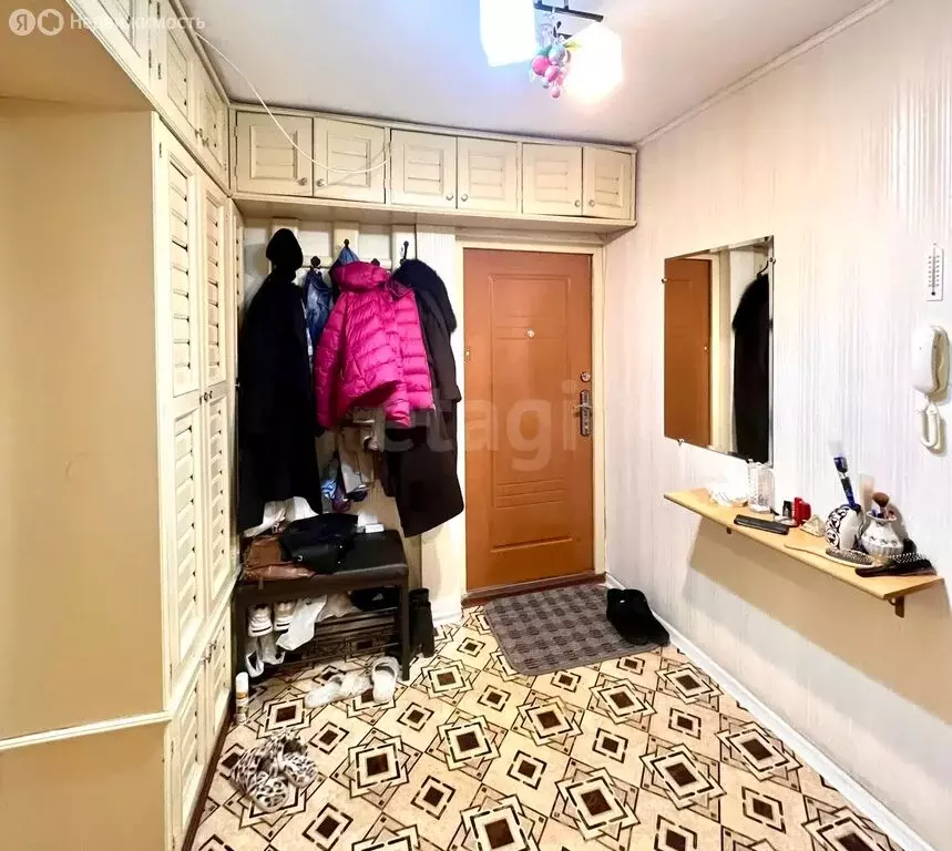 3-комнатная квартира: Абакан, проспект Дружбы Народов, 10 (61.3 м) - Фото 1