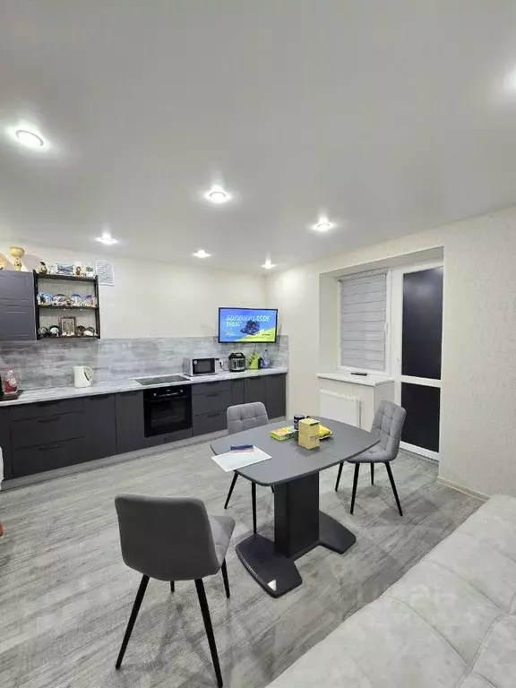 2-к кв. Вологодская область, Череповец Рыбинская ул., 45 (77.0 м) - Фото 1