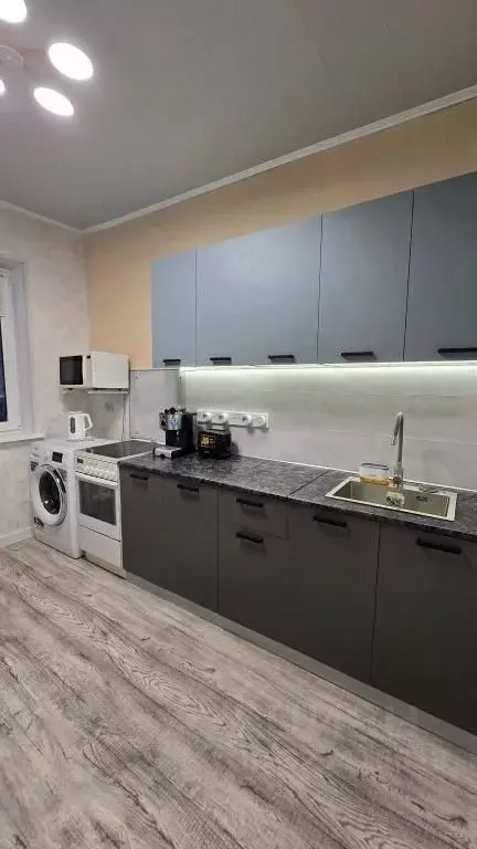 4-к кв. Мурманская область, Кировск Олимпийская ул., 81 (78.0 м) - Фото 1