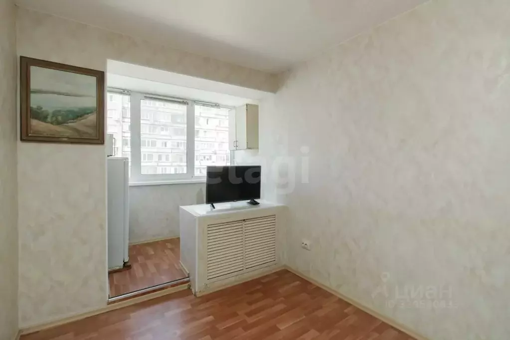 1-к кв. Тюменская область, Тюмень Олимпийская ул., 24 (13.3 м) - Фото 1