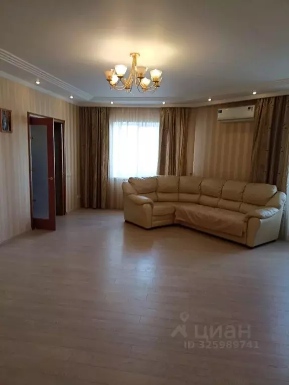 3-к кв. Калужская область, Калуга ш. Грабцевское, 104 (95.0 м) - Фото 1