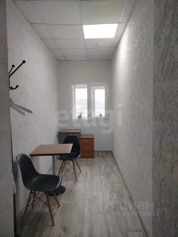 Офис в Красноярский край, Красноярск ул. Маерчака, 38 (80 м) - Фото 2