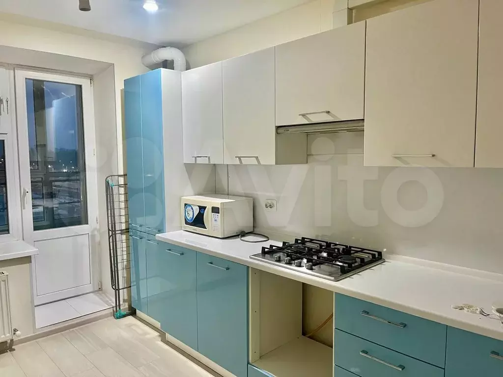 1-к. квартира, 42 м, 5/9 эт. - Фото 0