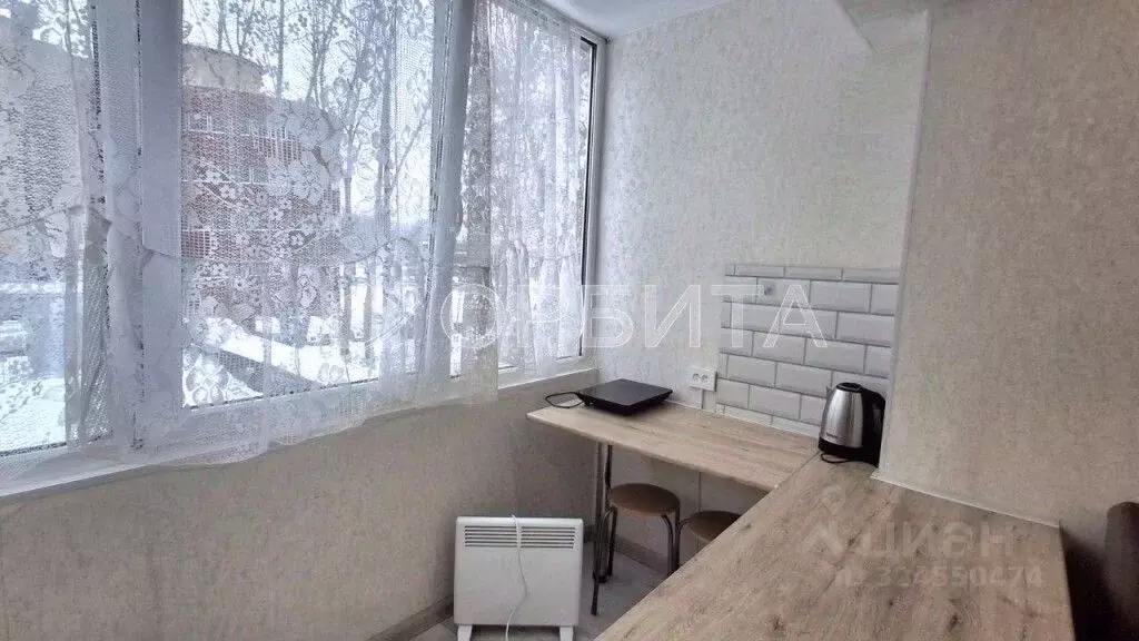 Студия Тюменская область, Тюмень ул. 30 лет Победы, 75 (13.0 м) - Фото 2