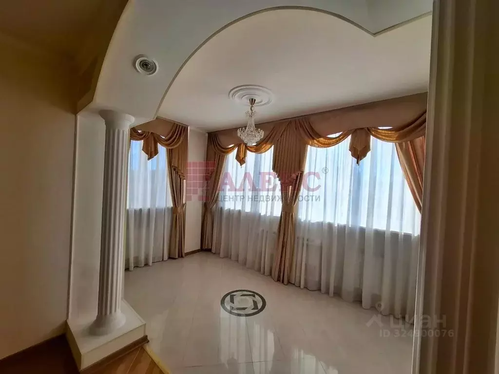 4-к кв. Ростовская область, Ростов-на-Дону пер. Островского, 58 (140.0 ... - Фото 1