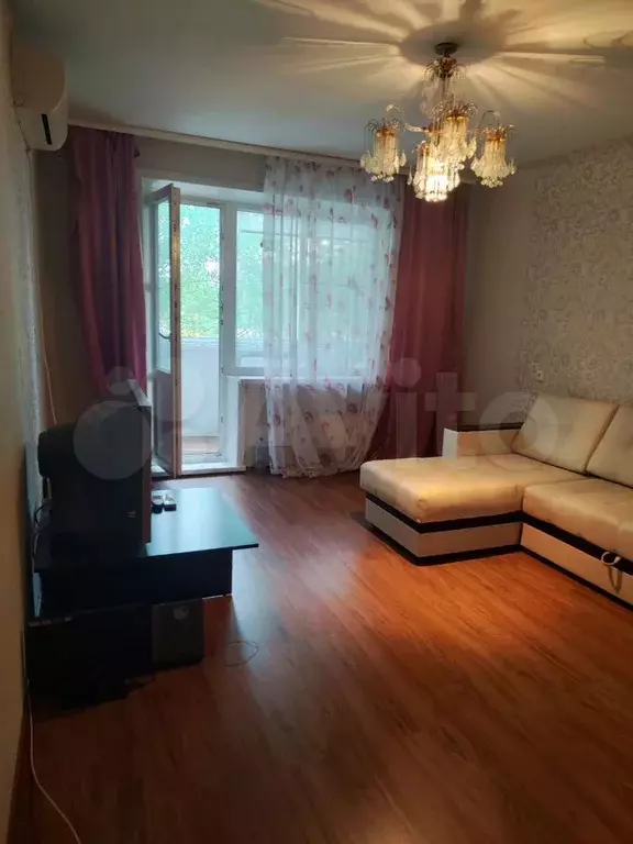 2-к. квартира, 50 м, 2/9 эт. - Фото 1
