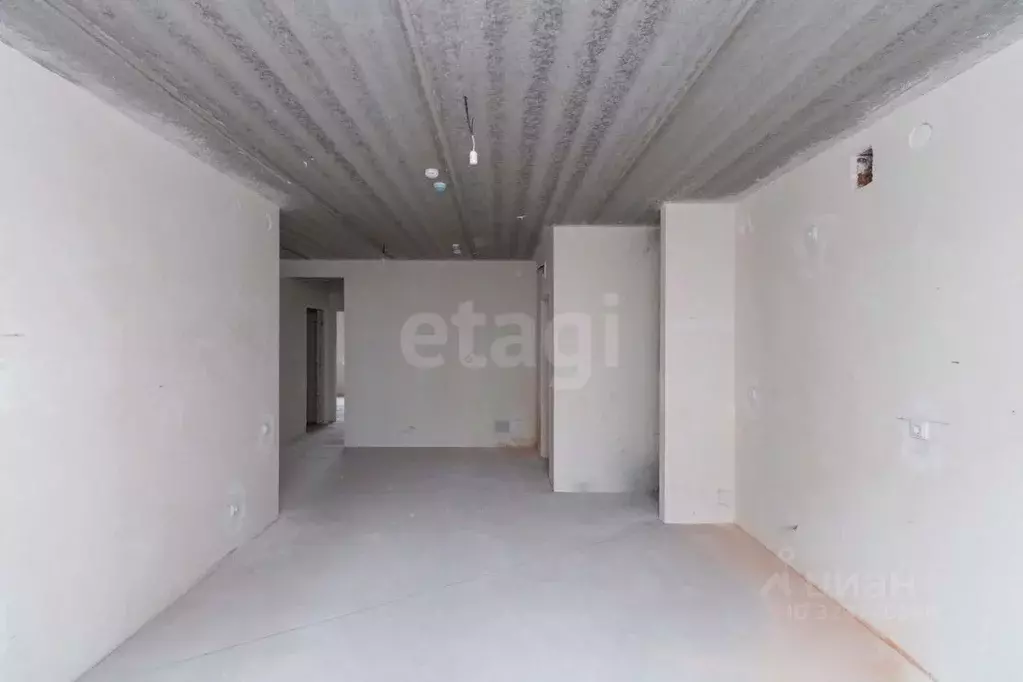 2-к кв. Тюменская область, Тюмень ул. Республики, 204к11 (69.6 м) - Фото 1