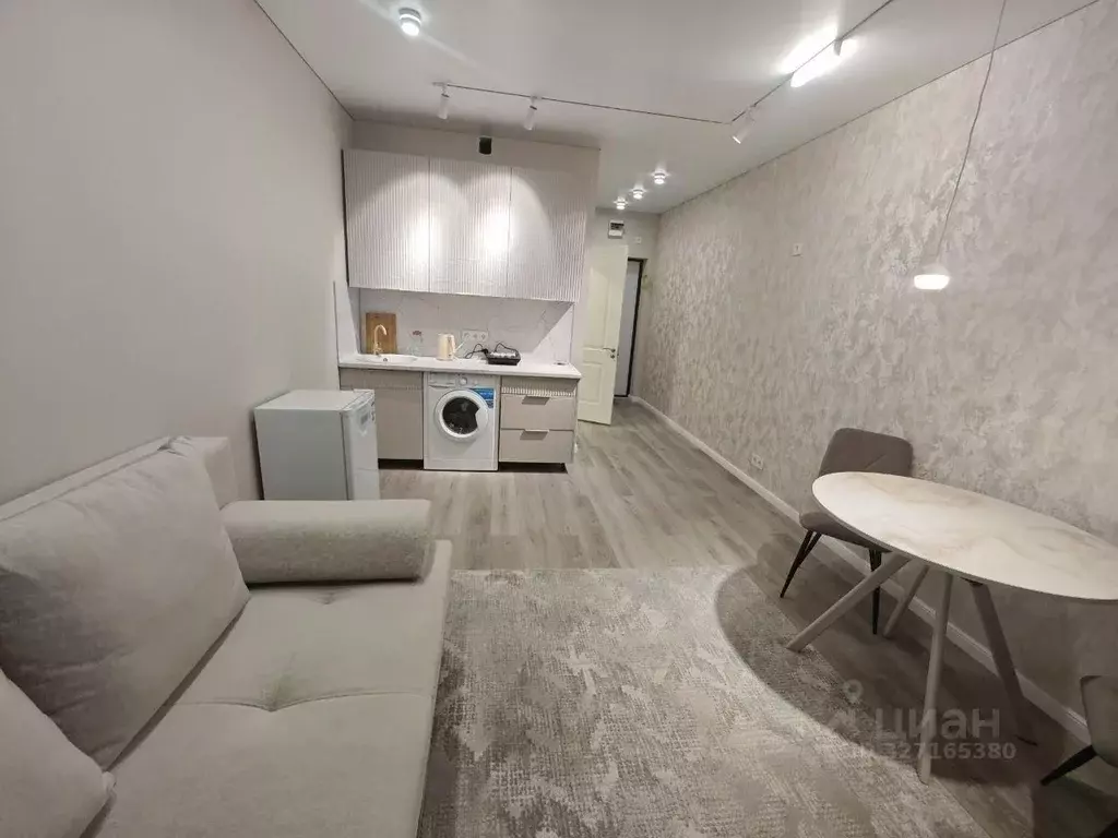 Студия Бурятия, Улан-Удэ ул. Бабушкина, 1к1 (23.0 м) - Фото 1