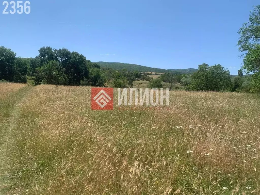 Участок в Крым, Кировский район, Первомайское с/пос, Заря СНТ ул. ... - Фото 1