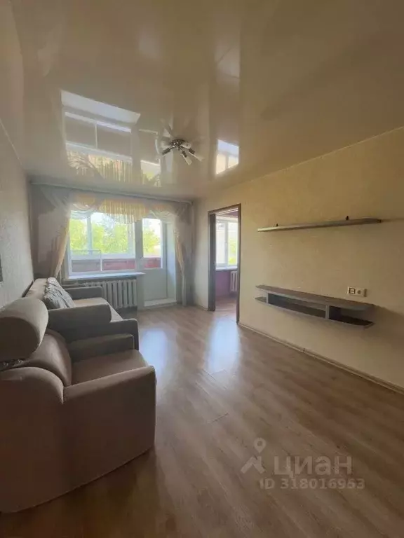 2-к кв. Кировская область, Киров Октябрьский просп., 81А (45.0 м) - Фото 1