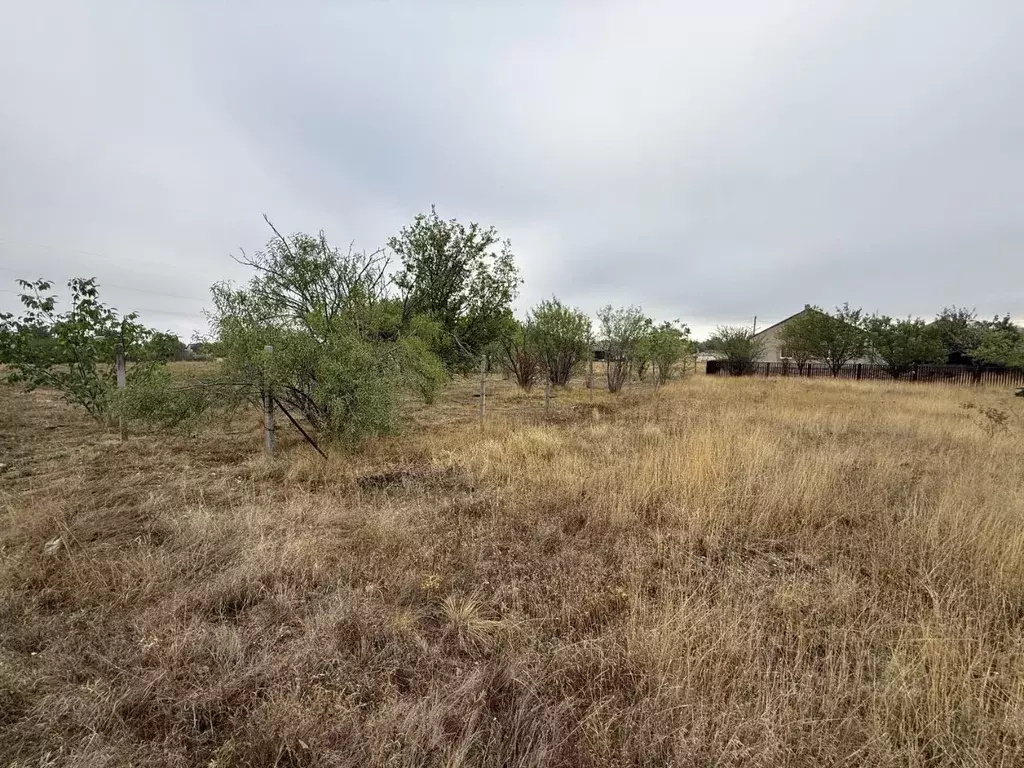 Участок в Крым, Белогорский район, Зуя пгт ул. Дачная (6.0 сот.) - Фото 1