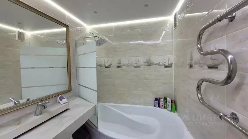 2-к кв. Татарстан, Зеленодольск просп. Строителей, 18А (58.0 м) - Фото 1