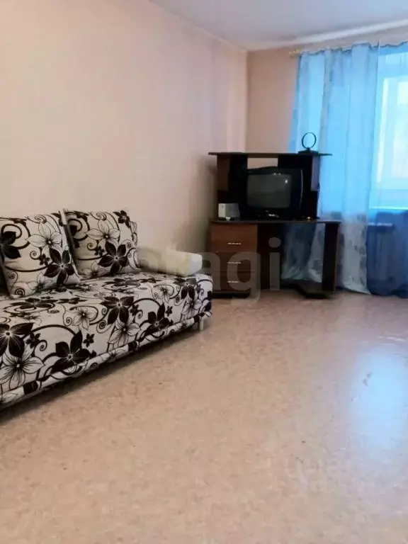 1-к кв. Свердловская область, Талица Песчаная ул., 14 (34.2 м) - Фото 1