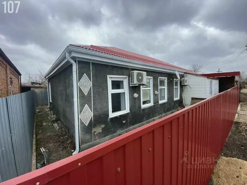 Дом в Краснодарский край, Усть-Лабинск ул. Ленина, 33 (85 м) - Фото 2