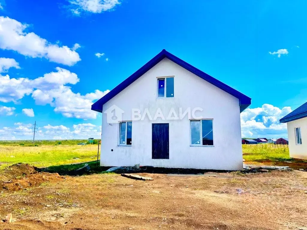 Дом в Башкортостан, Абзелиловский район, Краснобашкирский сельсовет, ... - Фото 1