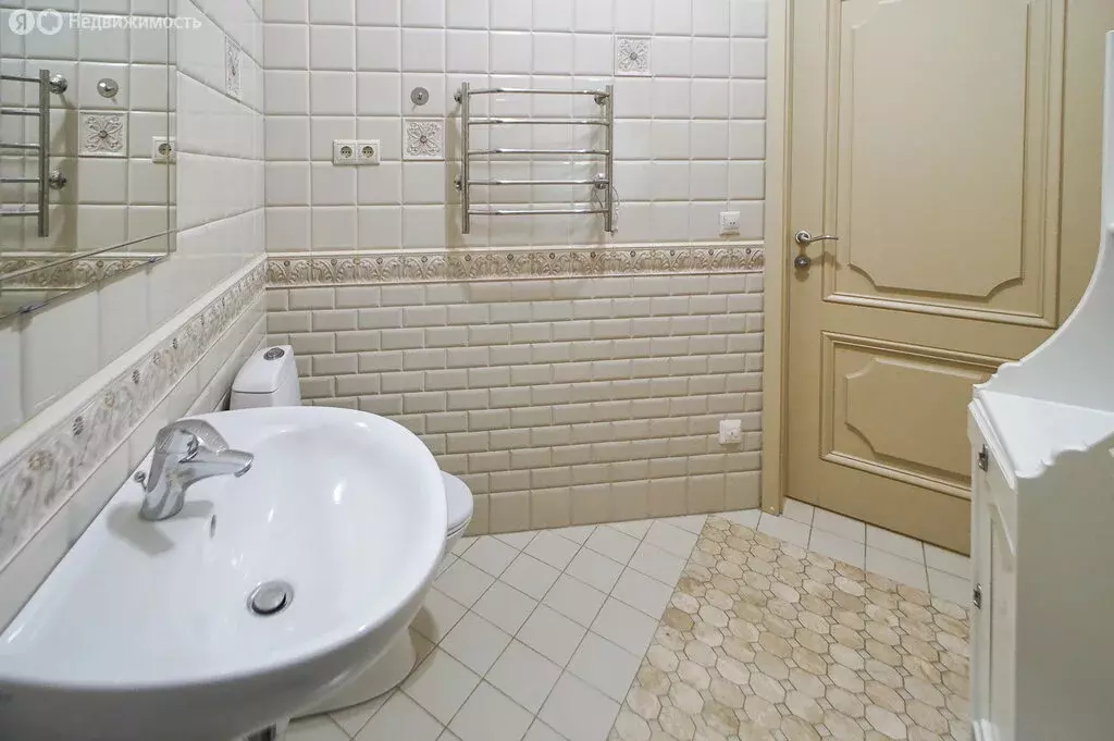 3-комнатная квартира: Краснодар, Красная улица, 158 (131.8 м) - Фото 1