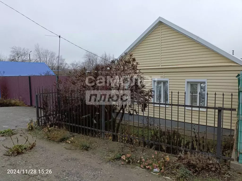 Дом в Калмыкия, Элиста ул. Братьев Алехиных, 30 (80 м) - Фото 0