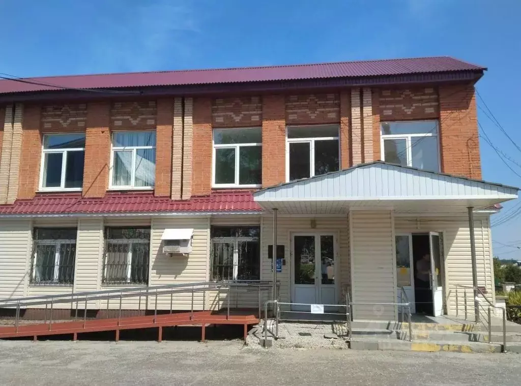 Помещение свободного назначения в Мордовия, с. Атюрьево ул. Ленина, 2 ... - Фото 0