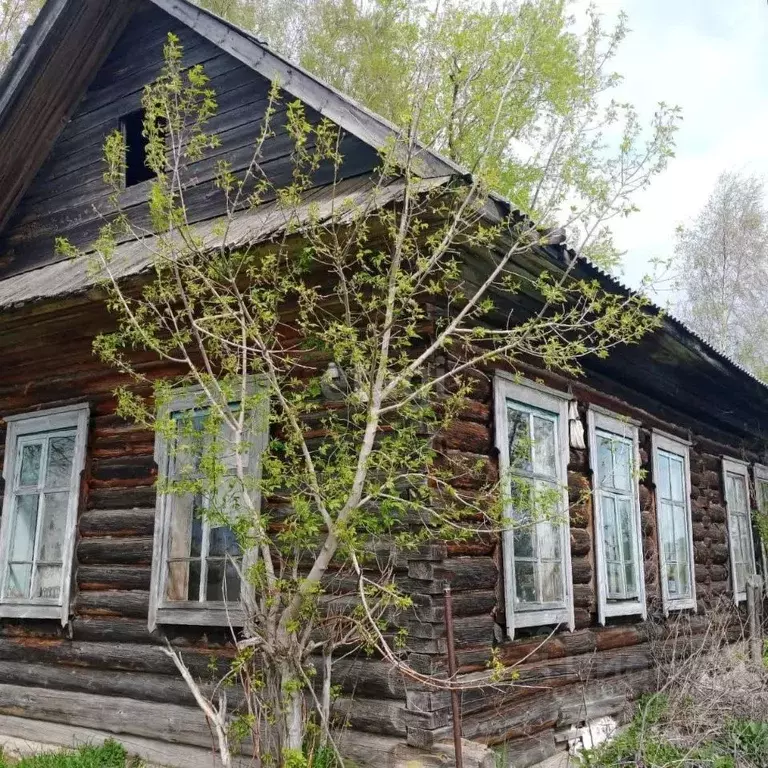 Дом в Удмуртия, Кезский район, с. Полом ул. Труда (48 м) - Фото 1