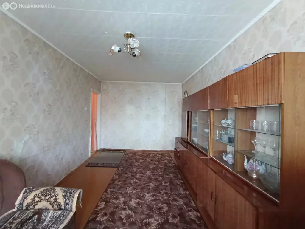 2-комнатная квартира: Каменск-Уральский, проспект Победы, 21 (44.1 м) - Фото 1