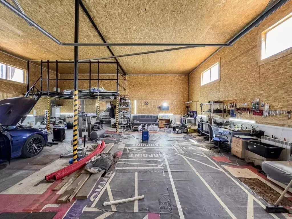 Помещение свободного назначения в Тюменская область, Тюмень Тополя ... - Фото 1