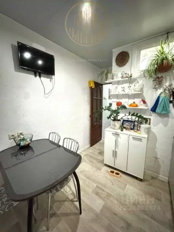 2-к кв. Ставропольский край, Кисловодск Октябрьская ул., 41 (51.7 м) - Фото 1