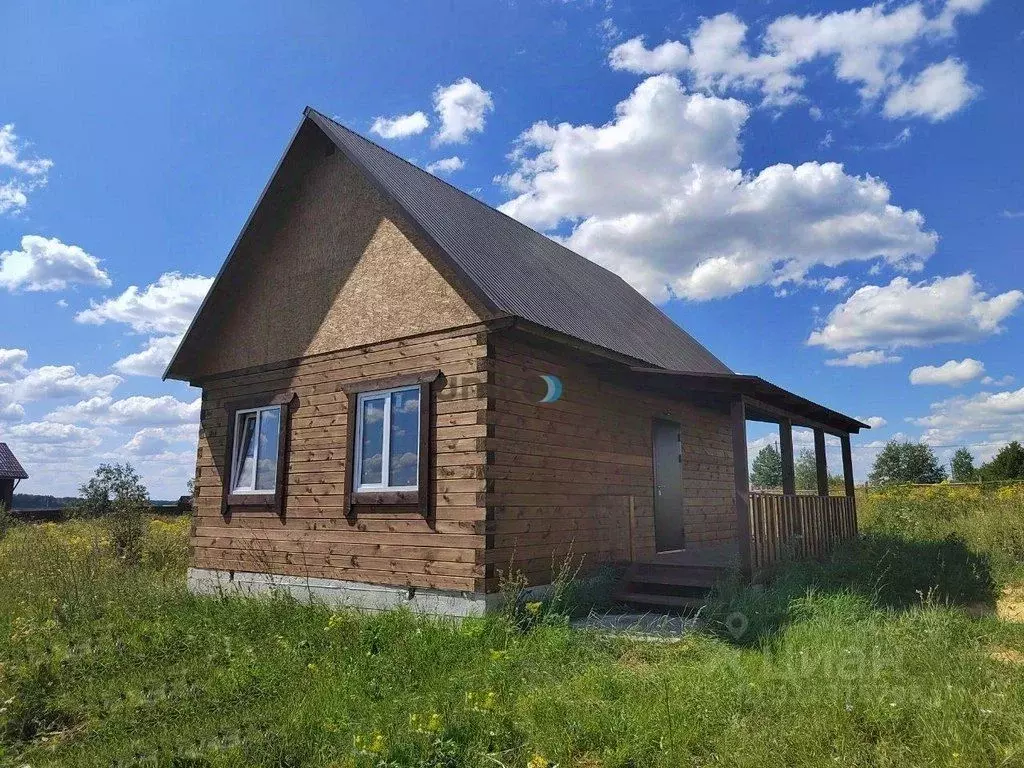 Дом в Башкортостан, Иглинский сельсовет, с. Иглино ул. Инициативная ... - Фото 1