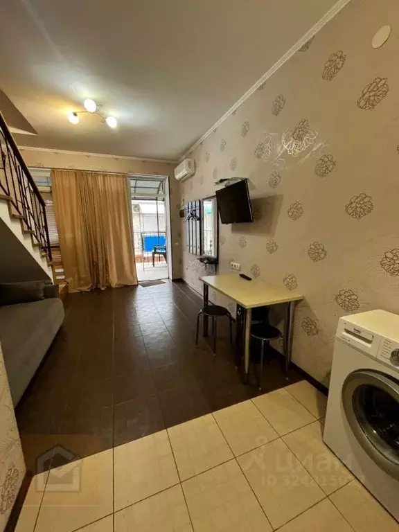 3-к кв. Крым, Сакский район, Лесновское с/пос, с. Прибрежное ул. ... - Фото 2