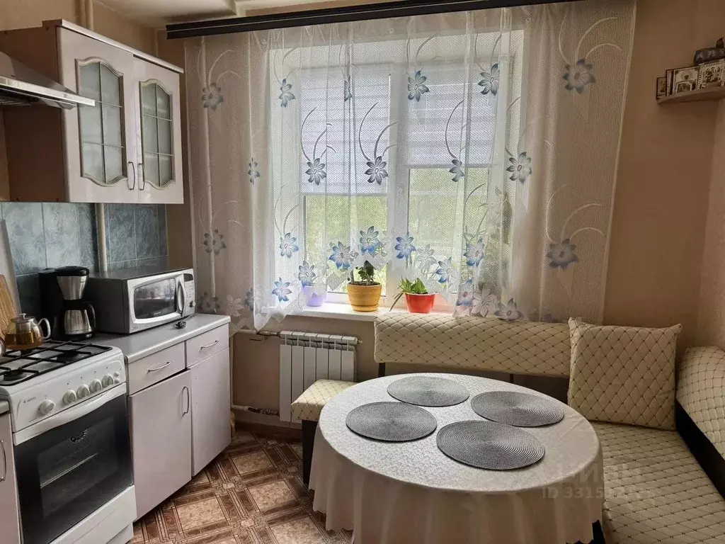 2-к кв. Коми, Усинск ул. Нефтяников, 52 (49.6 м) - Фото 1