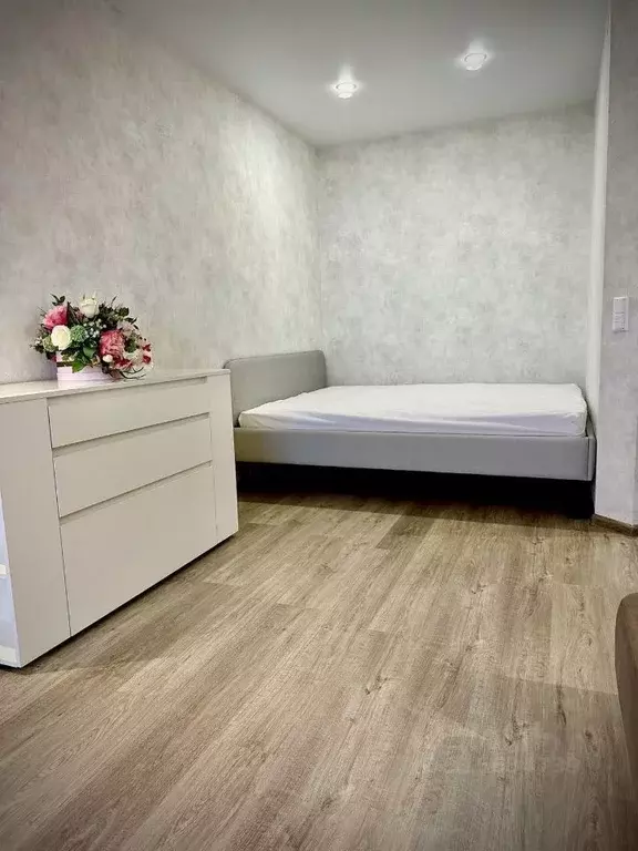 1-к кв. Удмуртия, Ижевск ул. 40 лет Победы, 135 (40.0 м) - Фото 1