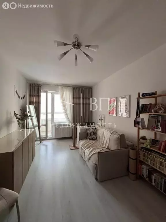 Квартира-студия: Санкт-Петербург, проспект Будённого, 23к5 (24.2 м) - Фото 1