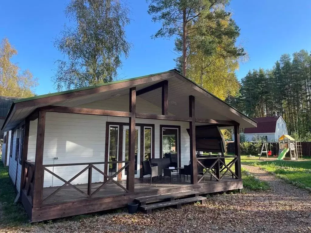 Дом в Ленинградская область, Приозерский район, Ларионовское с/пос, ... - Фото 1