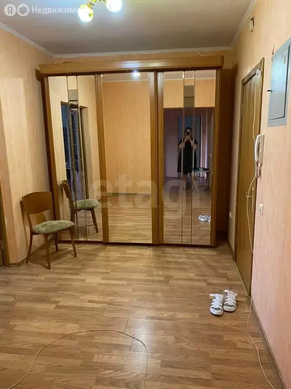 2-комнатная квартира: Чита, Угданская улица, 5 (75.8 м) - Фото 1
