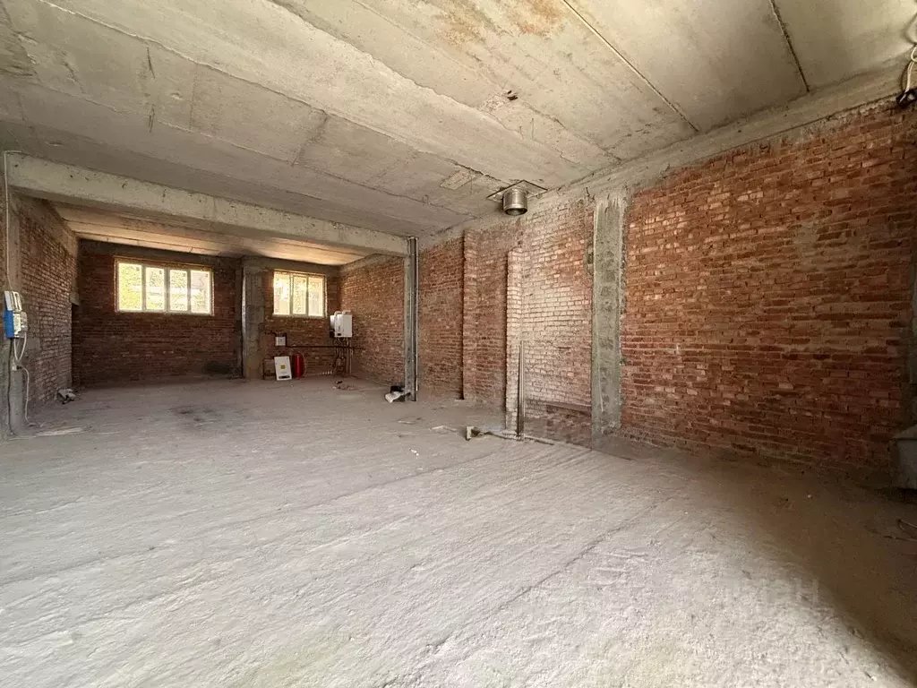 Торговая площадь в Кабардино-Балкария, Нальчик ул. Толстого (265 м) - Фото 1