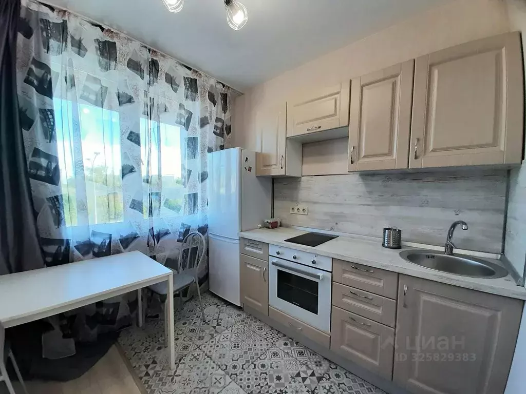 Студия Нижегородская область, Нижний Новгород ул. Июльских Дней, 1к2 ... - Фото 1