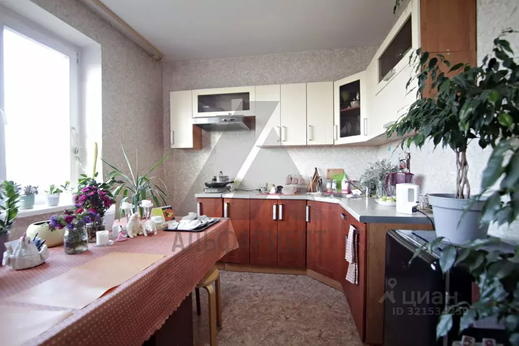 1-к кв. Омская область, Омск Городок Нефтяников мкр, ул. 2-я ... - Фото 0