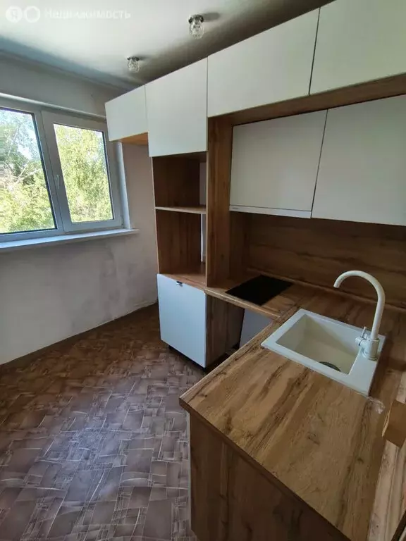 3-комнатная квартира: Челябинск, улица Ворошилова, 55 (73 м) - Фото 0