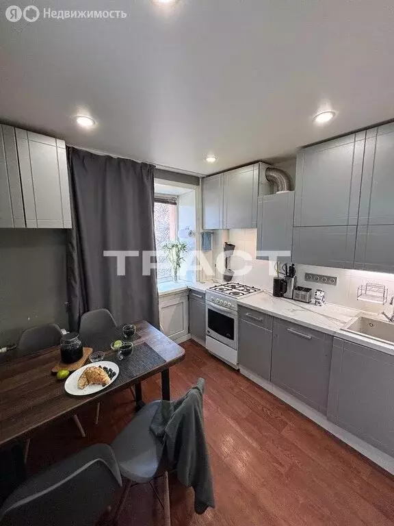 3-комнатная квартира: Воронеж, улица Еремеева, 39 (54.8 м) - Фото 2